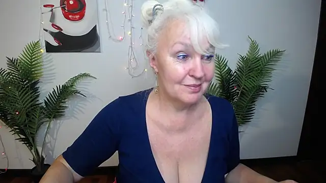 BlondyLeeBest online show from 05/22/26, 06:39