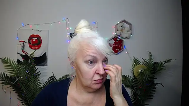 BlondyLeeBest online show from 03/02/26, 07:21