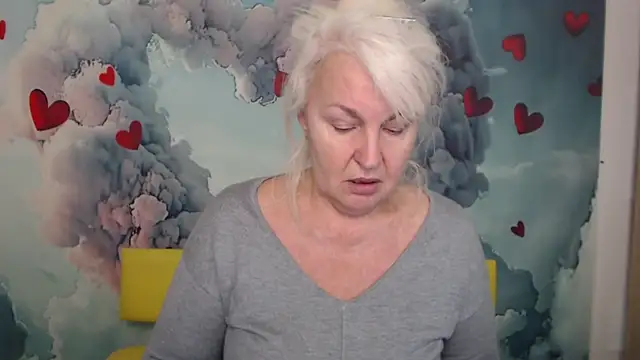 Snapshot of BlondyLeeBest chatting on 03/01/25, 07:15 BlondyLeeBest online show from 03/01/25, 07:15