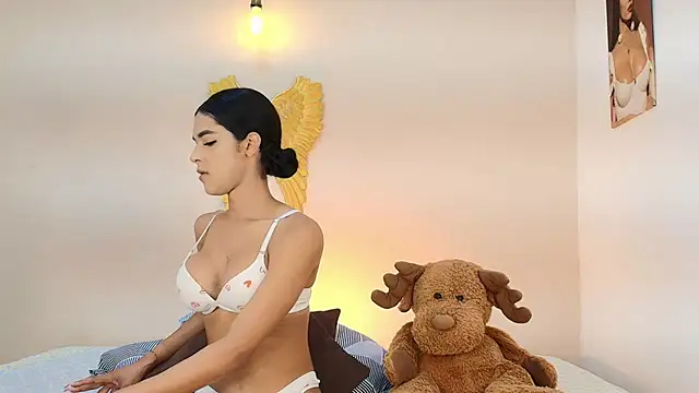 salome Collins 1 online show from 03/12/26, 12:49