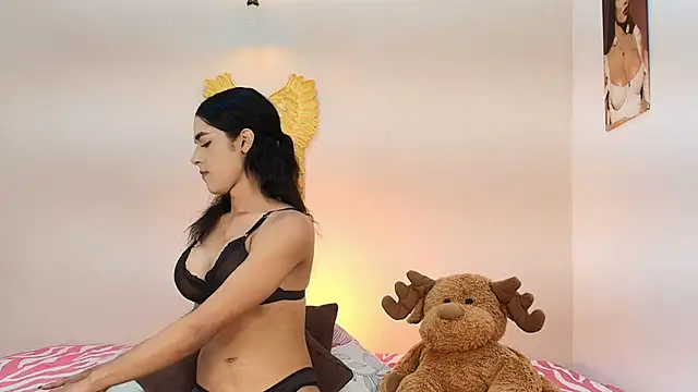 salome Collins 1 online show from 11/13/25, 11:41