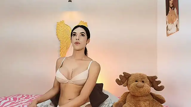 salome Collins 1 online show from 11/06/25, 12:14