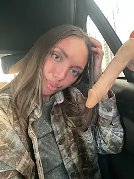 Snapshot of AngelinaMoore chatting on 03/07/25, 09:51 AngelinaMoore online show from 03/07/25, 09:51