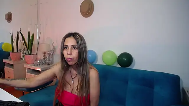 Snapshot of Victoria_Jonness chatting on 03/17/25, 03:57 Victoria Jonness online show from 03/17/25, 03:57