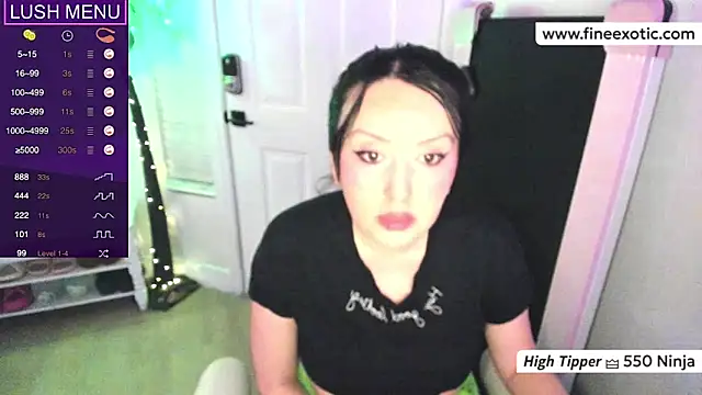 Snapshot of Vesaaa chatting on 01/16/25, 05:11 Vesaaa online show from 01/16/25, 05:11