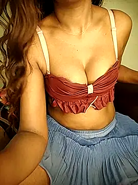 Snapshot of Indian-Squirt chatting on 03/18/25, 07:01 Indian-Squirt online show from 03/18/25, 07:01