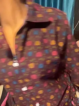 Snapshot of Indian-Squirt chatting on 03/17/26, 12:41 Indian-Squirt online show from 03/17/26, 12:41