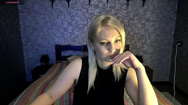 annagreeneyess online show from 04/23/26, 11:49