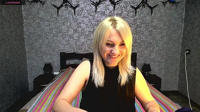 annagreeneyess online show from 05/24/26, 11:10
