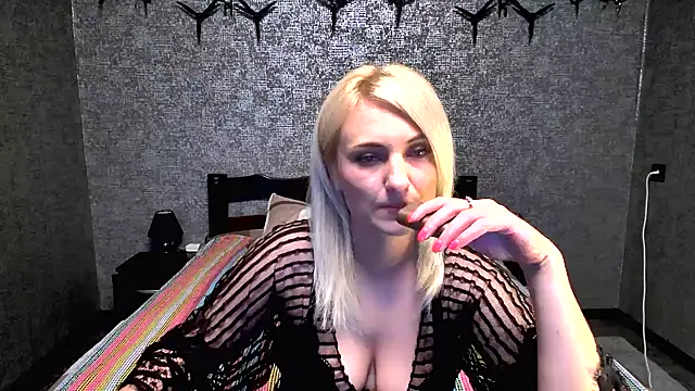 annagreeneyess online show from 05/30/26, 02:44