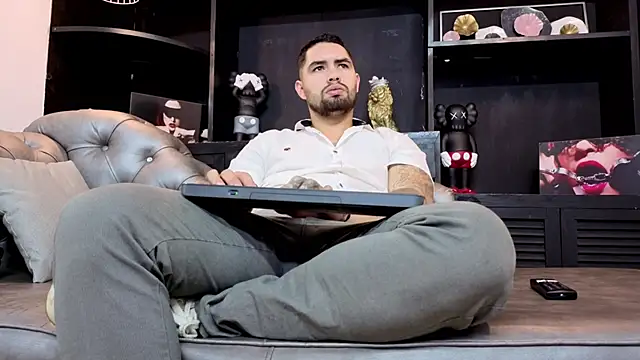 matteosantos online show from 11/11/25, 12:00