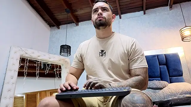 matteosantos online show from 11/28/25, 09:26