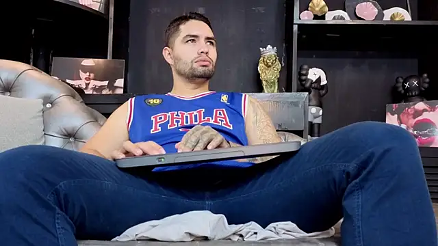 matteosantos online show from 10/29/25, 11:42