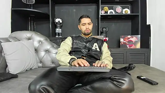 matteosantos online show from 11/14/25, 11:47