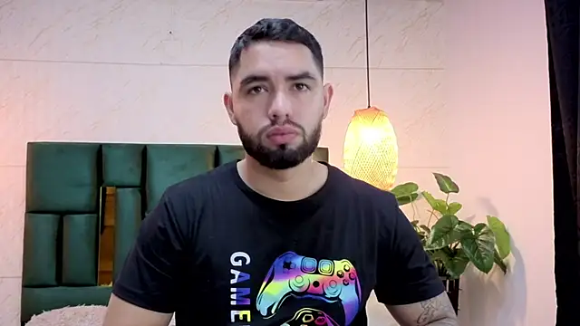 matteosantos online show from 10/18/25, 11:34