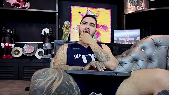 matteosantos online show from 09/21/25, 11:37