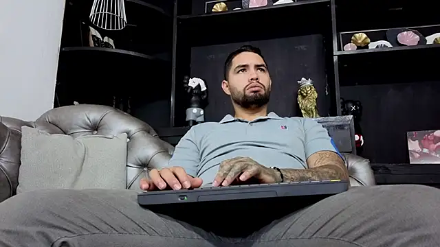 matteosantos online show from 12/01/25, 12:17