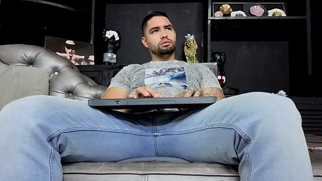 matteosantos online show from 11/22/25, 11:42