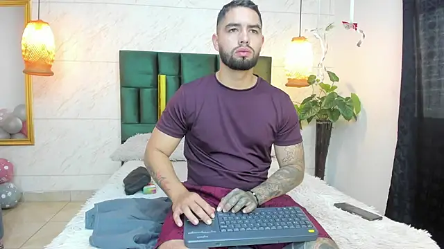 matteosantos online show from 10/17/25, 11:56