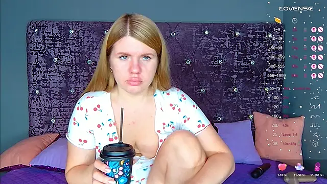 NoraBigAss online show from 11/15/25, 01:42