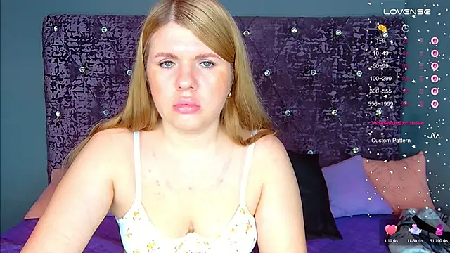 NoraBigAss online show from 11/12/25, 12:37