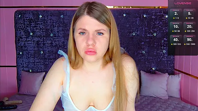 NoraBigAss online show from 04/29/26, 12:04