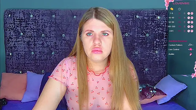 NoraBigAss online show from 01/13/26, 01:53