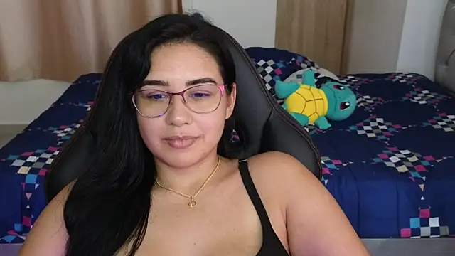 Snapshot of _anastasia chatting on 02/21/25, 12:49 anastasia online show from 02/21/25, 12:49