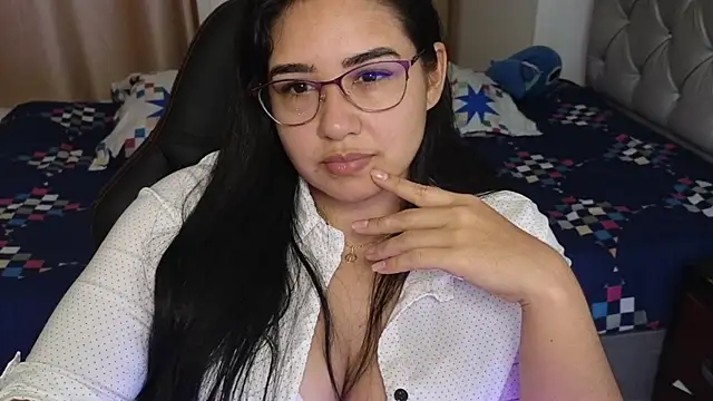 Snapshot of _anastasia chatting on 03/04/25, 06:50 anastasia online show from 03/04/25, 06:50