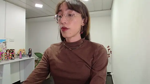 NicoleCortez online show from 03/12/25, 12:42