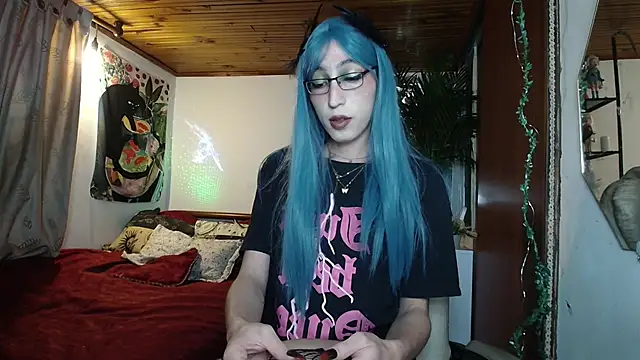 NicoleCortez online show from 04/24/26, 09:11