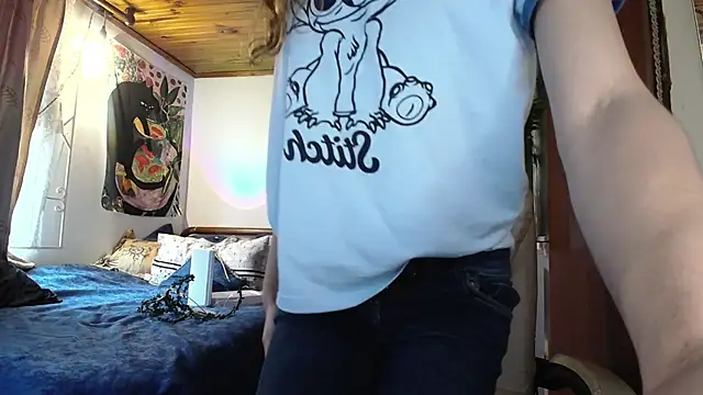 NicoleCortez online show from 05/21/26, 12:35