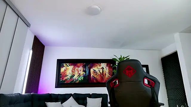 TatianaMlf online show from 03/20/25, 08:40