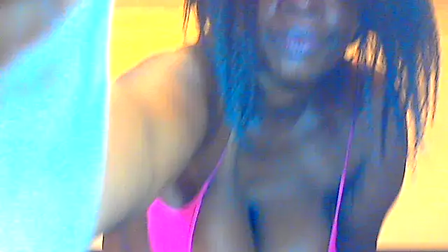 CallyCallienteXxX online show from 03/20/25, 01:02