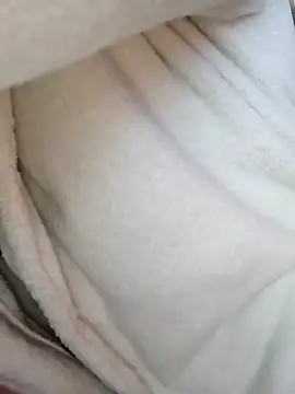 LoGaNfree88 online show from 11/18/25, 02:38