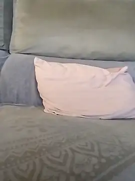 LoGaNfree88 online show from 02/13/26, 02:55