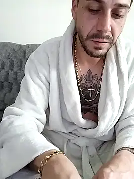 Snapshot of LoGaNfree88 chatting on 02/28/25, 02:42 LoGaNfree88 online show from 02/28/25, 02:42