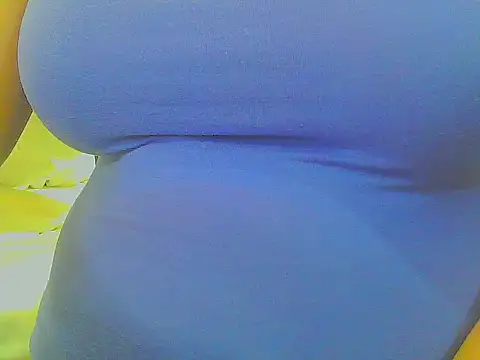 Snapshot of keepmepregnantT chatting on 04/30/26, 10:55 keepmepregnantT online show from 04/30/26, 10:55