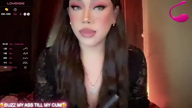 Snapshot of madam_agnes1 chatting on 01/17/26, 01:04 madam agnes1 online show from 01/17/26, 01:04