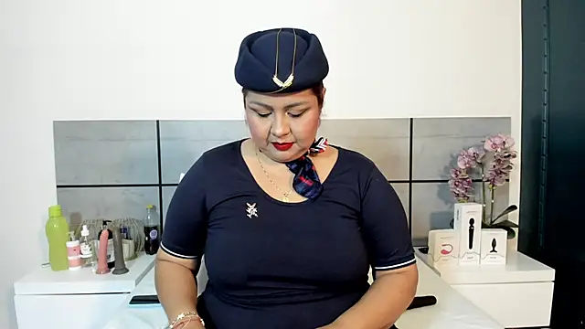 EmmaSmith2 online show from 11/24/25, 02:33