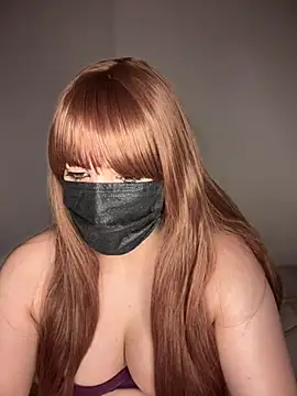 Snapshot of Amber-Queen chatting on 01/21/25, 12:46 Amber-Queen online show from 01/21/25, 12:46