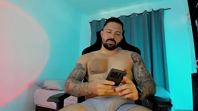 Pierre Vidal online show from 03/07/26, 04:23