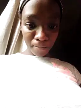 Snapshot of shape30 chatting on 02/21/26, 05:31 shape30 online show from 02/21/26, 05:31