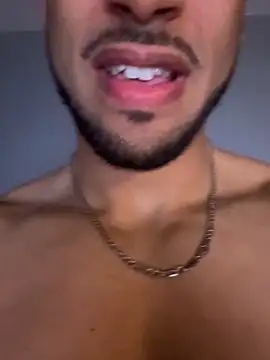 pimentfort77 online show from 03/24/26, 09:26