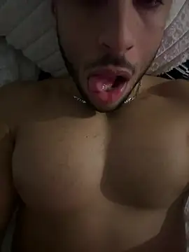 pimentfort77 online show from 12/23/24, 11:17