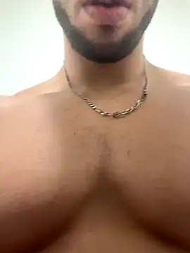 pimentfort77 online show from 10/17/25, 11:01