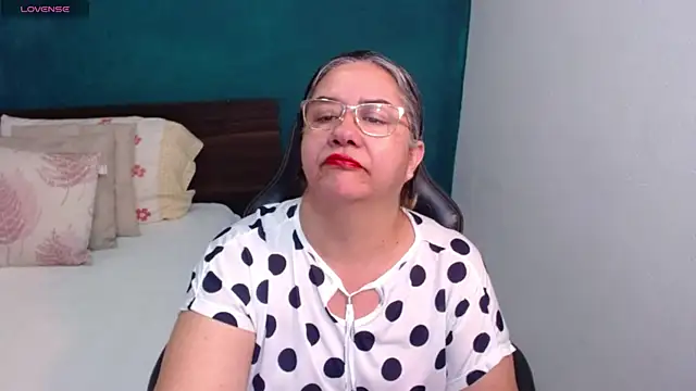 scaelettdubois online show from 03/09/26, 12:47