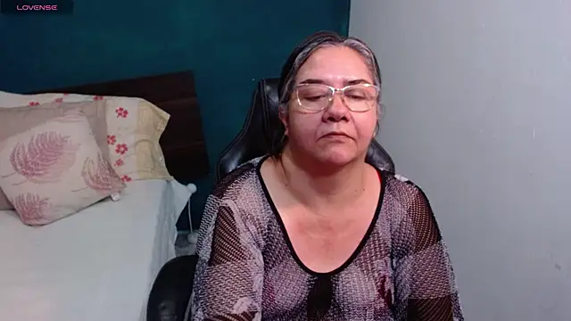 scaelettdubois online show from 03/26/26, 02:32