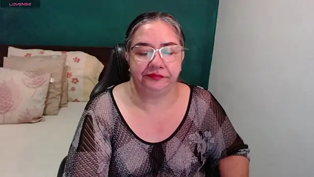 scaelettdubois online show from 07/23/26, 01:19