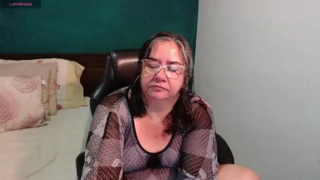scaelettdubois online show from 07/03/26, 01:56